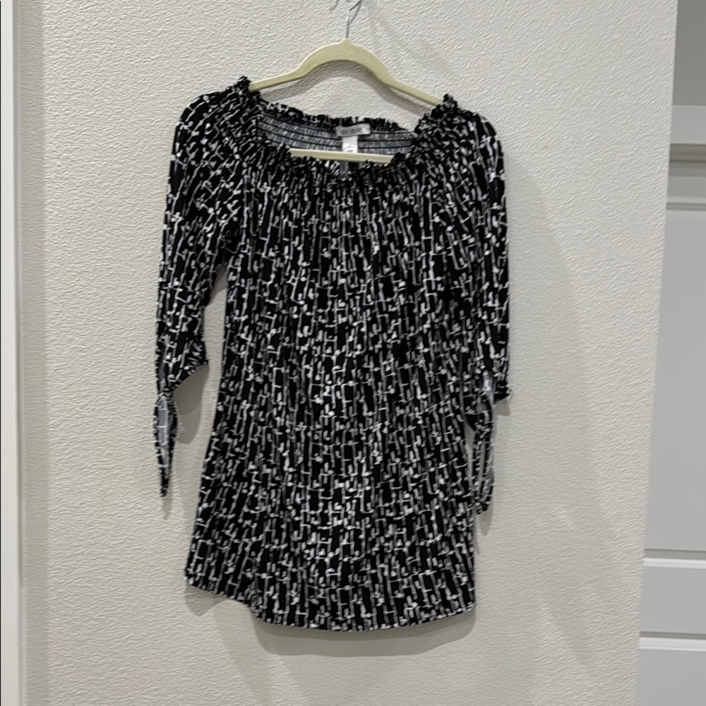 Black and White Women's Dress Shirt